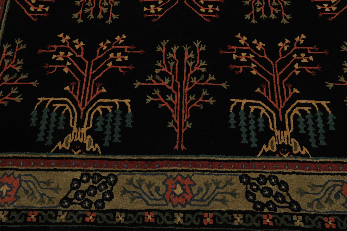 9x12 Black Hand Tufted Wool Oriental Rug Featuring a Traditional Arts & Crafts Pattern