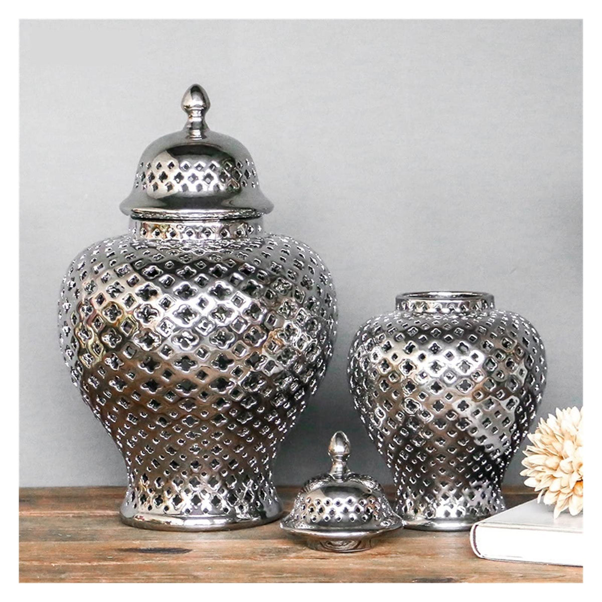Sculpture Statue Gold Silver Ceramic Storage Jars with Lid Baroque Hollow Art Crafts European Vintage Ornaments Living Room Desk Decoration Modern Home Decoration (Color : Red)